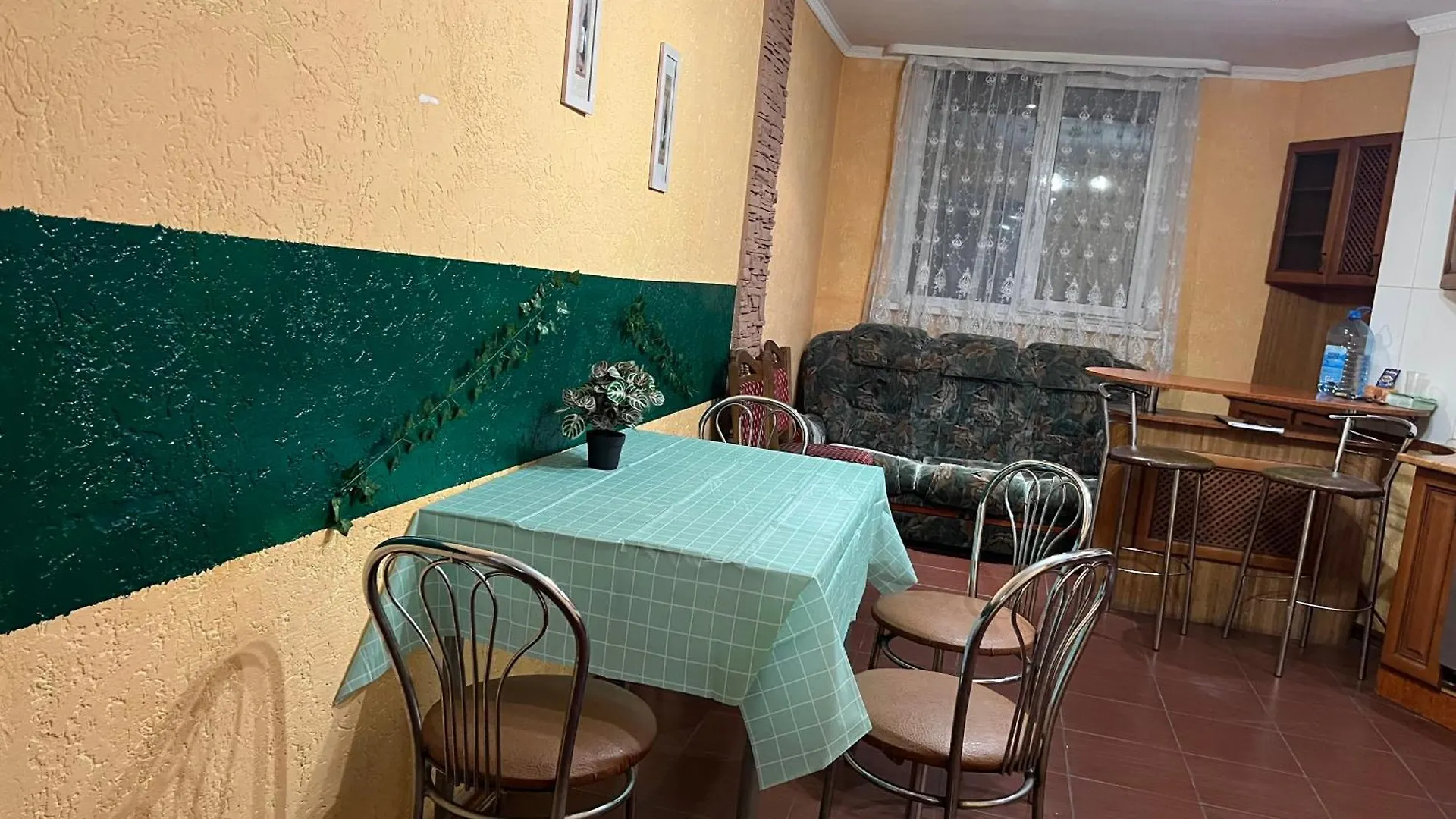 Ararat-Osokorki Hostel Kiev 0*,  Ucrânia